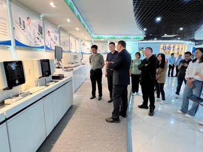 公共衛生學院赴桂林優利特醫療電子開展校企合作調研，共探桂林醫療器械產業發展新路徑